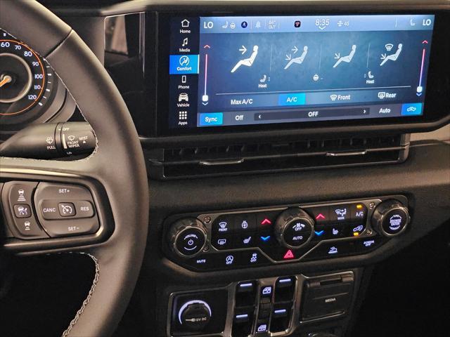 new 2025 Jeep Gladiator car, priced at $46,931