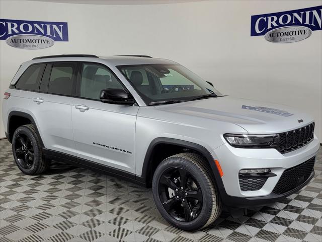 new 2025 Jeep Grand Cherokee car, priced at $45,833