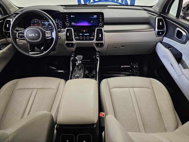 used 2022 Kia Sorento car, priced at $29,495