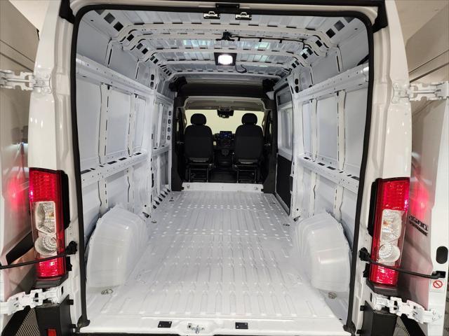 new 2024 Ram ProMaster 2500 car, priced at $45,388