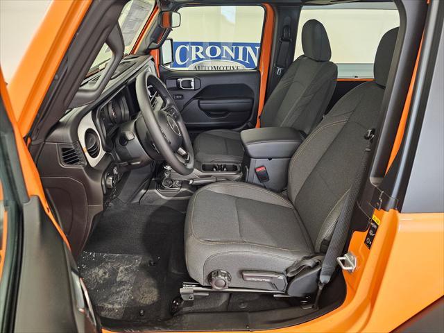 new 2025 Jeep Wrangler car, priced at $37,088