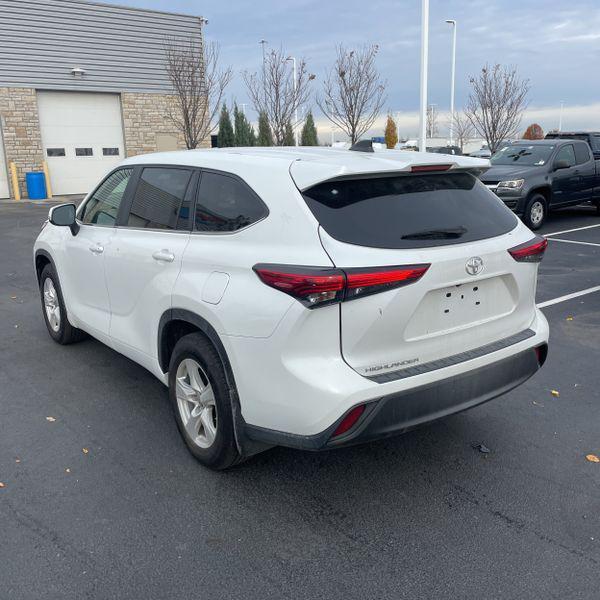 used 2023 Toyota Highlander car, priced at $36,640