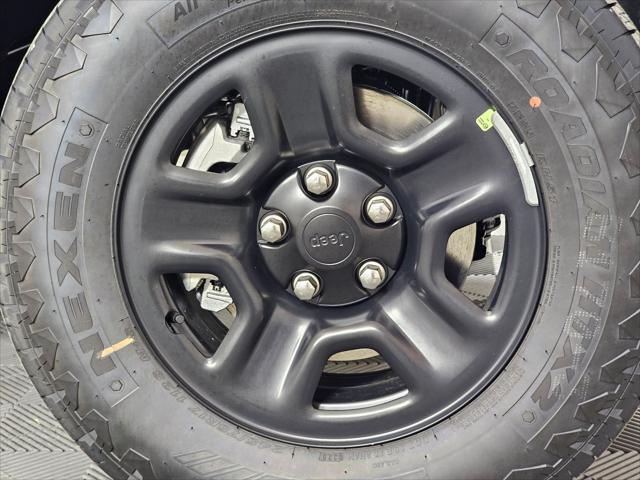new 2025 Jeep Wrangler car, priced at $40,050