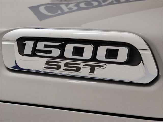 new 2025 Ram 1500 car, priced at $47,800