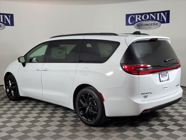 new 2025 Chrysler Pacifica car, priced at $50,611