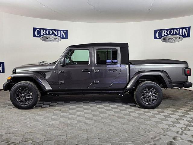 new 2024 Jeep Gladiator car, priced at $47,300