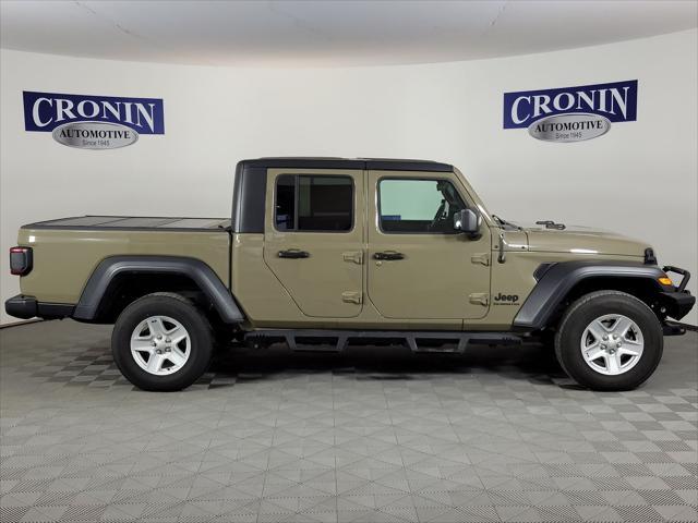 used 2020 Jeep Gladiator car, priced at $25,999