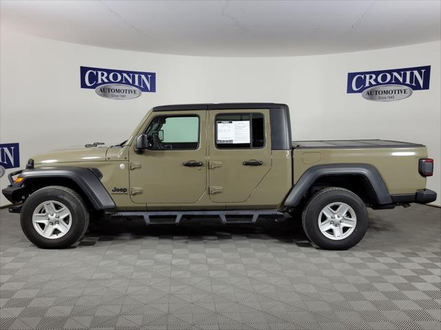 used 2020 Jeep Gladiator car, priced at $25,999