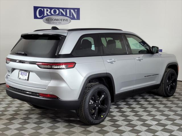 new 2025 Jeep Grand Cherokee car, priced at $45,760