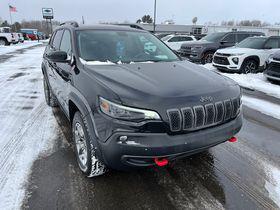 used 2022 Jeep Cherokee car, priced at $25,995