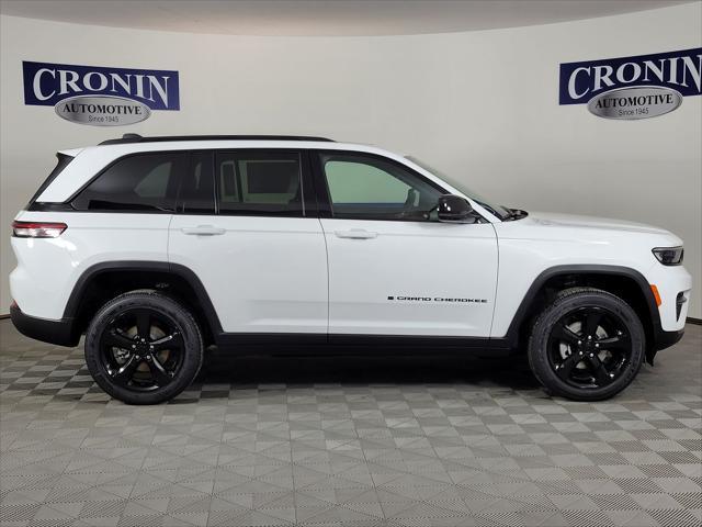 new 2025 Jeep Grand Cherokee car, priced at $44,328