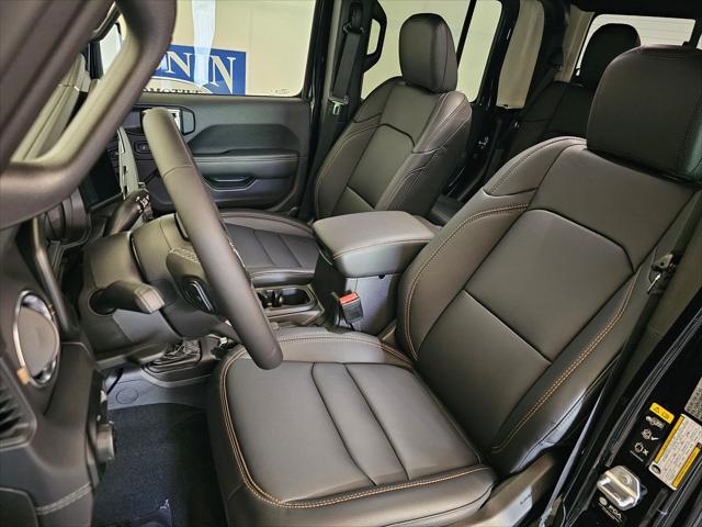 new 2025 Jeep Gladiator car, priced at $51,393