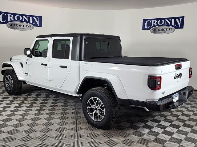 new 2024 Jeep Gladiator car, priced at $48,337