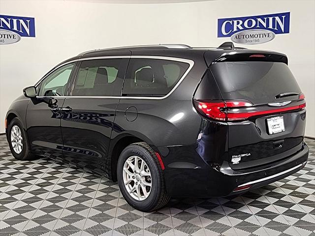 used 2021 Chrysler Pacifica car, priced at $24,567