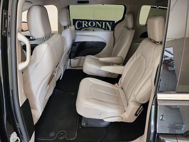 used 2021 Chrysler Pacifica car, priced at $24,567