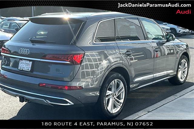 used 2022 Audi Q7 car, priced at $42,495