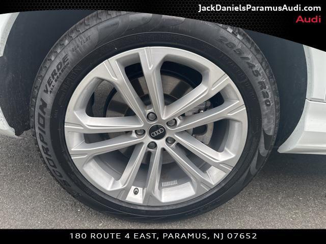 used 2025 Audi Q7 car, priced at $54,995