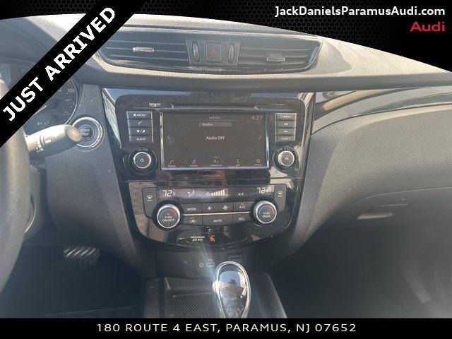 used 2020 Nissan Rogue Sport car, priced at $18,999