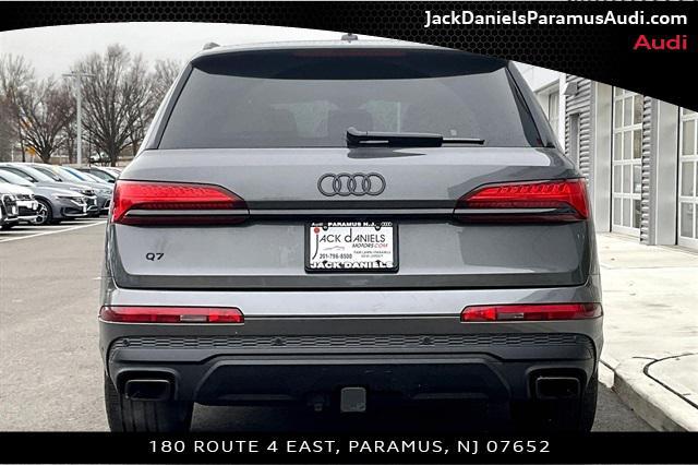 used 2025 Audi Q7 car, priced at $61,999