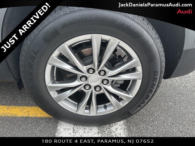 used 2022 Cadillac XT5 car, priced at $31,899