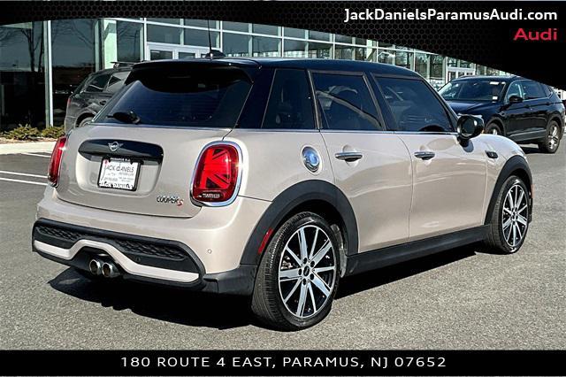 used 2022 MINI Hardtop car, priced at $23,245