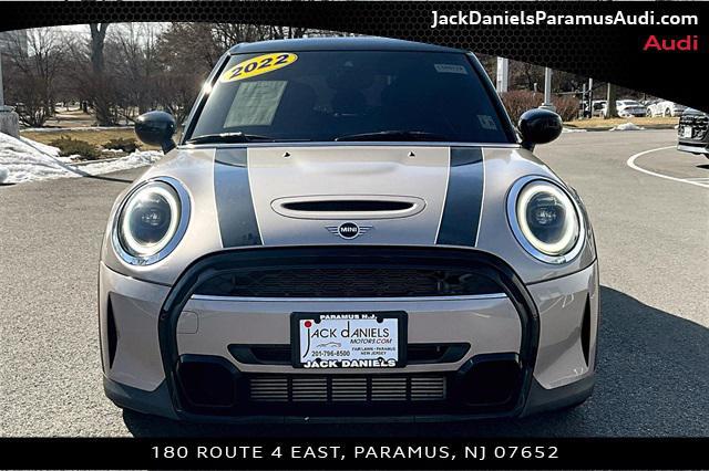 used 2022 MINI Hardtop car, priced at $23,245