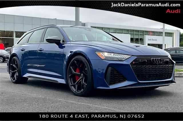 used 2024 Audi RS 6 Avant car, priced at $135,995