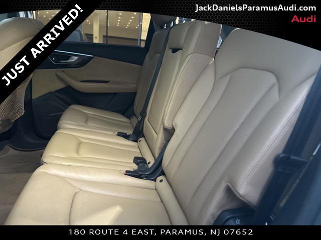 used 2020 Audi Q7 car, priced at $32,995