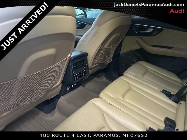 used 2020 Audi Q7 car, priced at $32,995