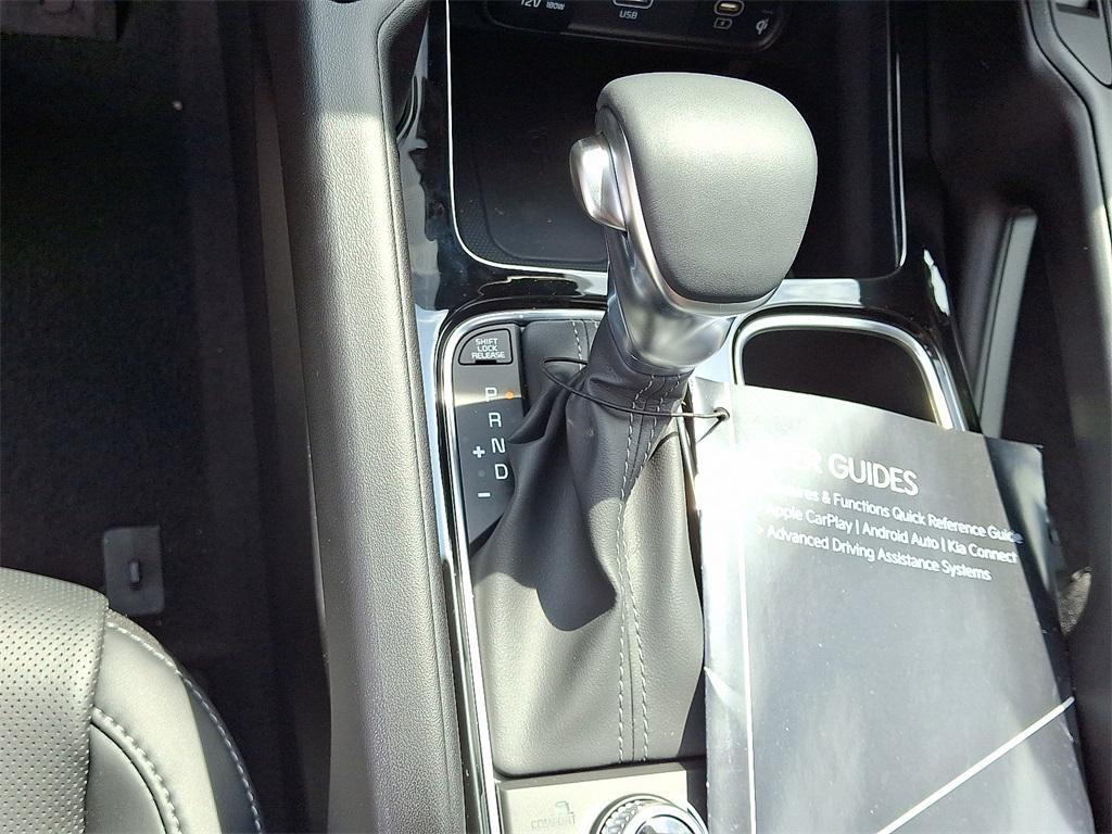 new 2025 Kia Telluride car, priced at $43,650