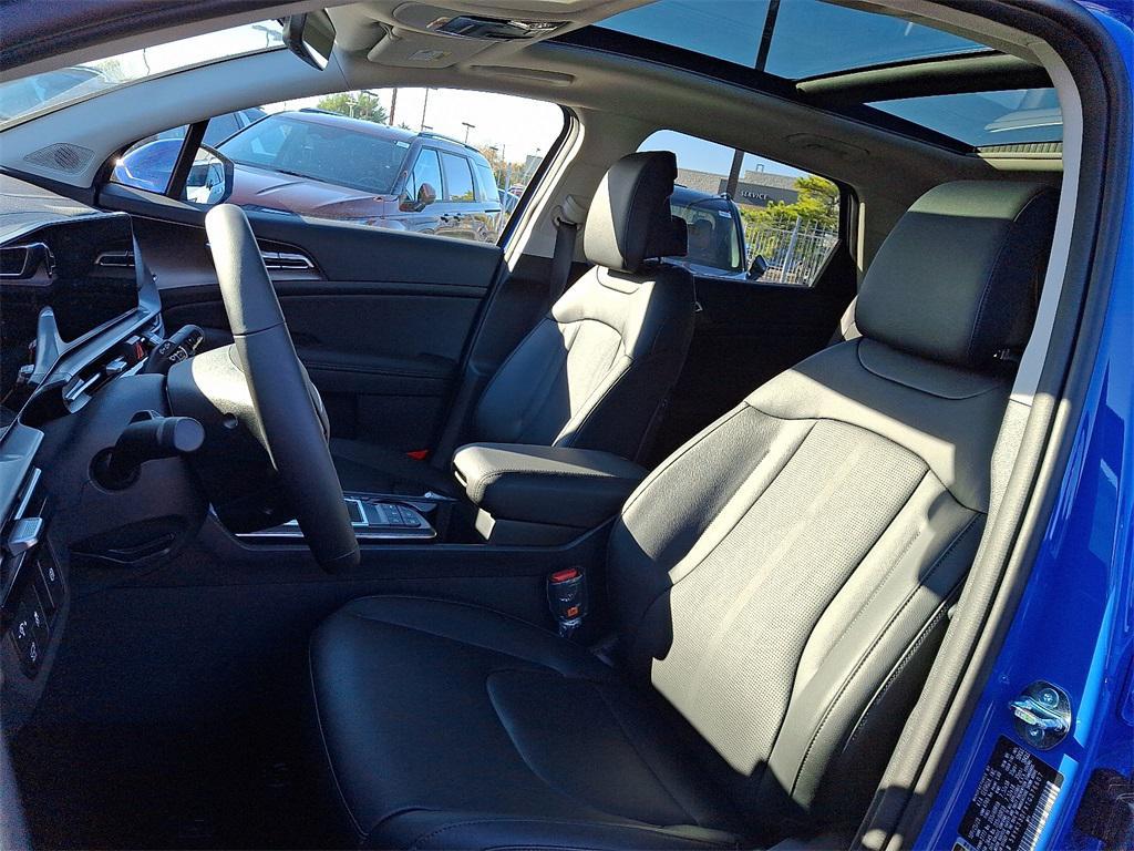 new 2026 Kia Sportage car, priced at $33,310