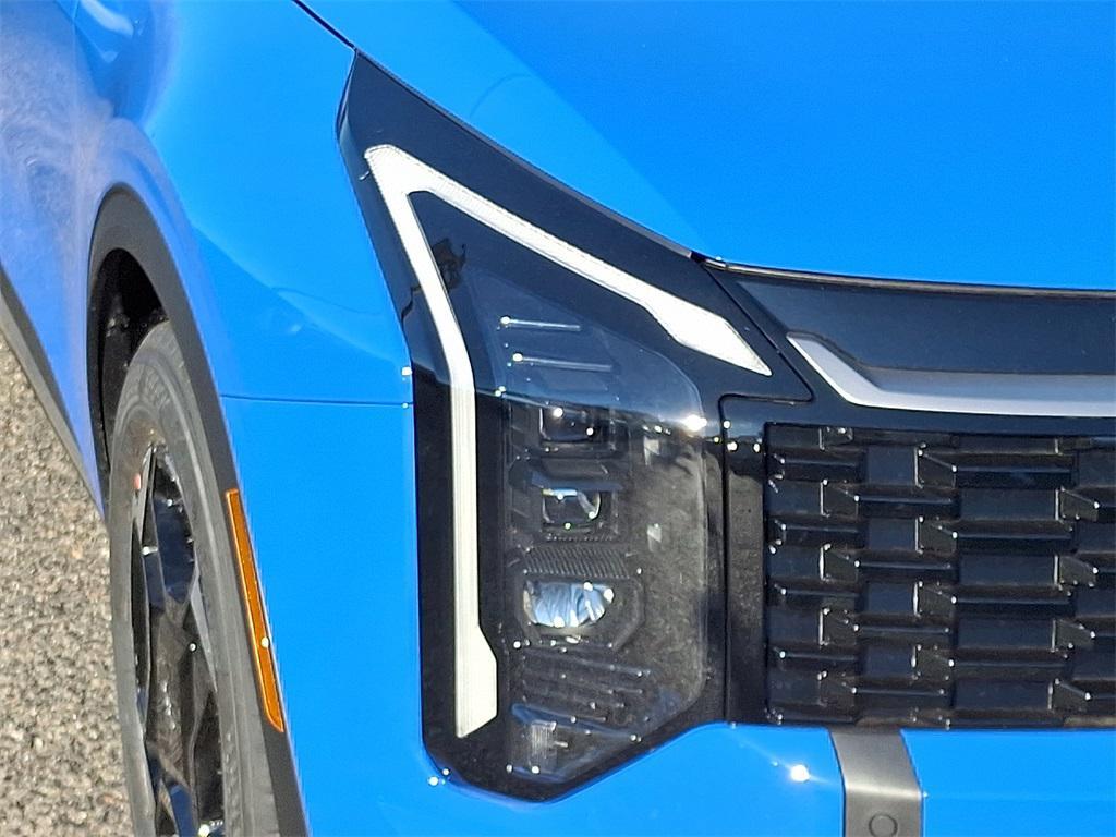 new 2026 Kia Sportage car, priced at $33,310