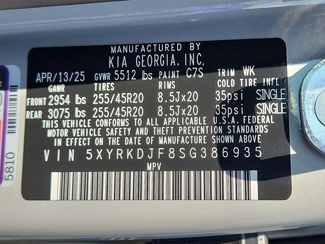 new 2025 Kia Sorento car, priced at $48,655