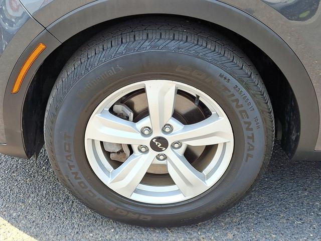 used 2022 Kia Sorento car, priced at $26,500