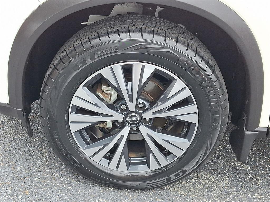 used 2022 Nissan Rogue car, priced at $20,615