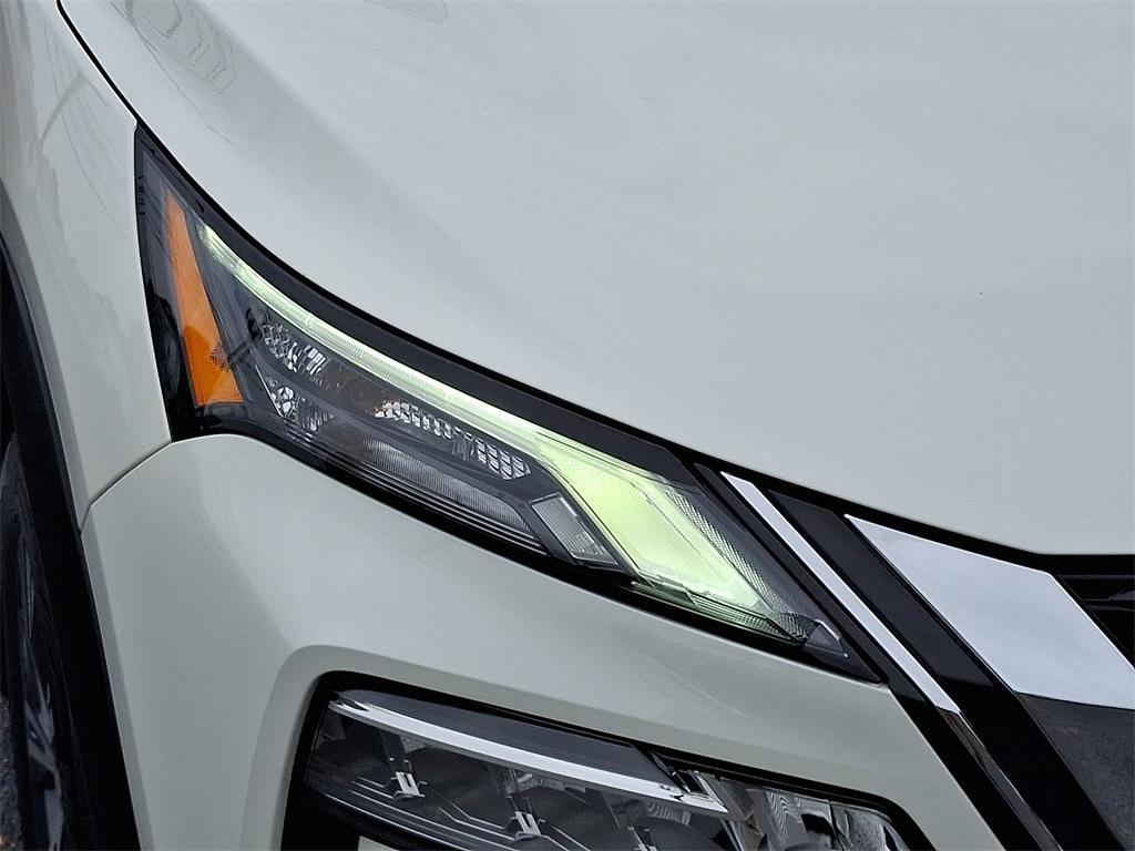 used 2022 Nissan Rogue car, priced at $20,615