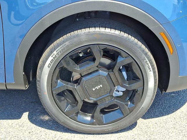used 2024 Kia Sorento car, priced at $48,976