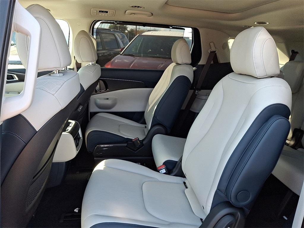 new 2026 Kia Carnival car, priced at $49,350