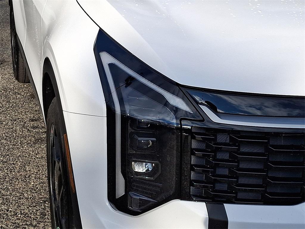 new 2026 Kia Sportage car, priced at $35,670