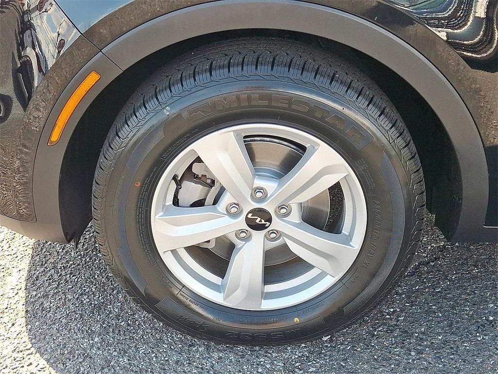 used 2022 Kia Sorento car, priced at $24,500