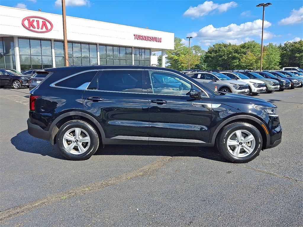 used 2022 Kia Sorento car, priced at $24,500