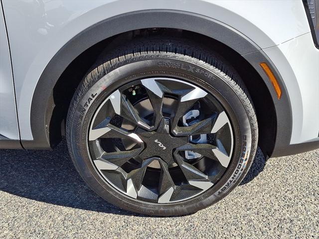 new 2025 Kia Sorento car, priced at $41,650
