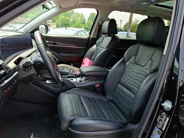 used 2024 Kia Telluride car, priced at $50,400