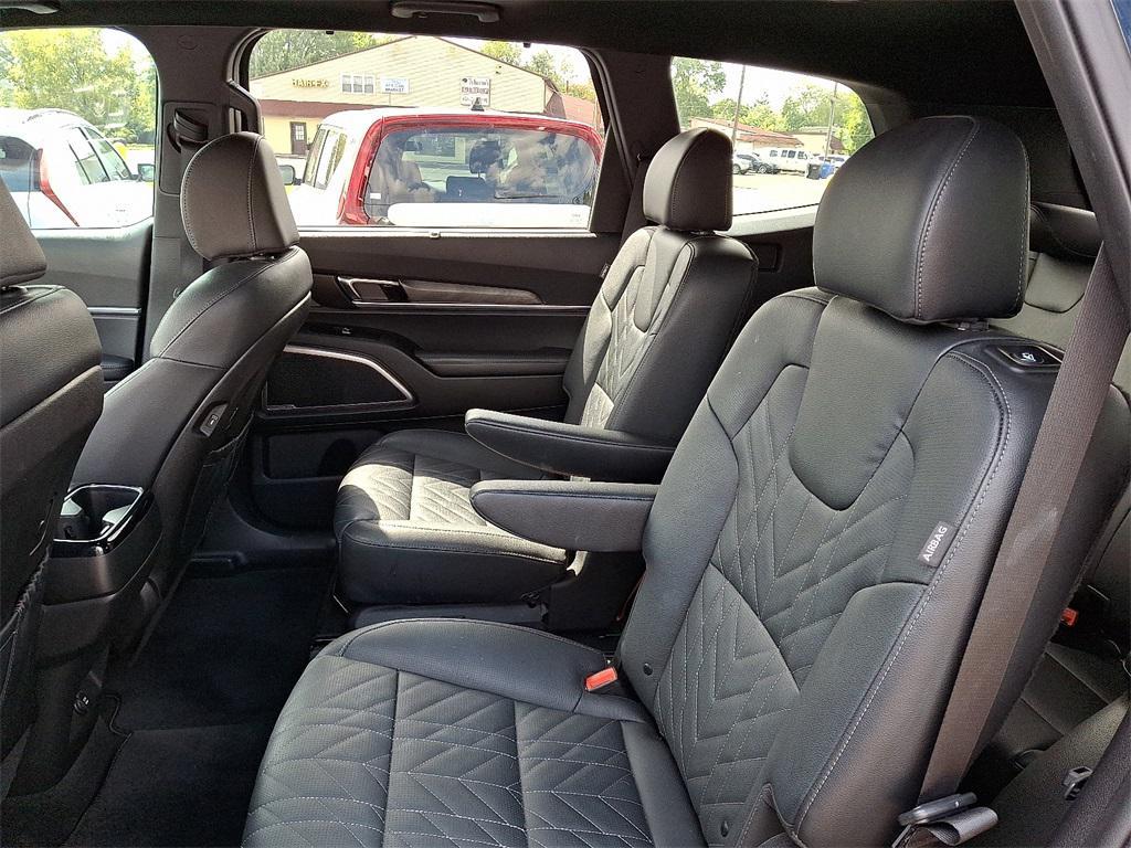used 2024 Kia Telluride car, priced at $42,500