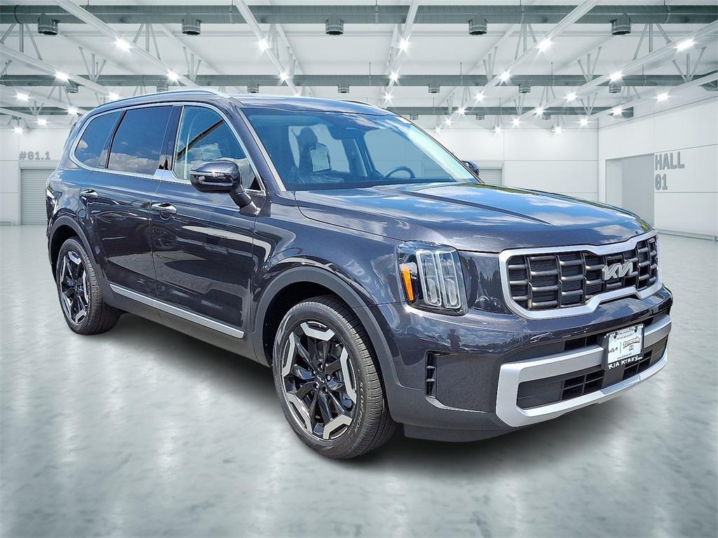 new 2025 Kia Telluride car, priced at $43,155