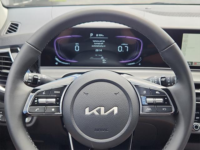 new 2025 Kia Seltos car, priced at $28,275