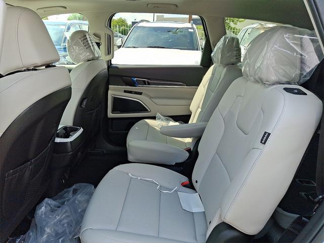 new 2025 Kia Telluride car, priced at $43,650