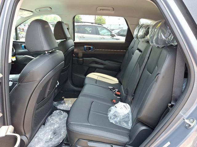 new 2025 Kia Sorento car, priced at $38,665