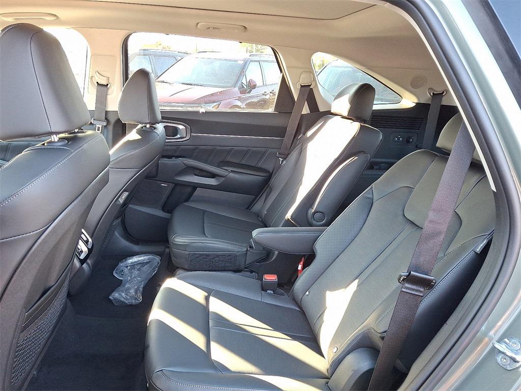 new 2026 Kia Sorento car, priced at $45,665