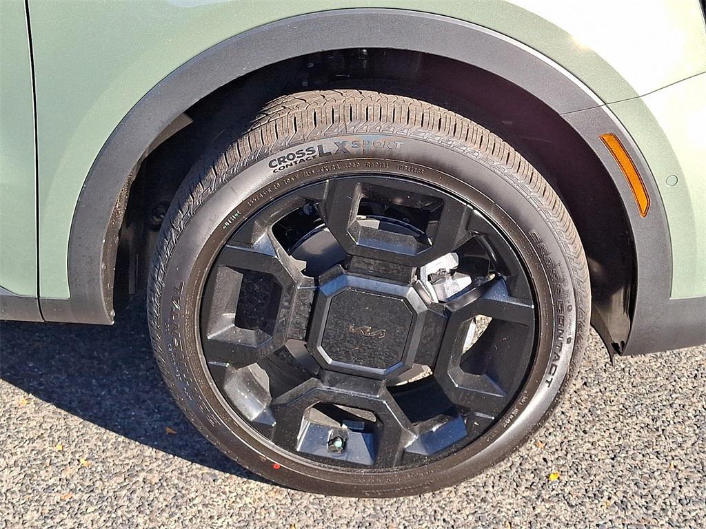 new 2026 Kia Sorento car, priced at $45,665